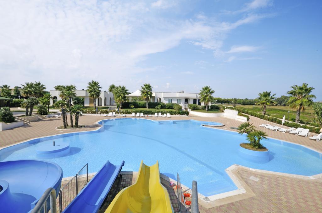 Alba Azzurra - Cdshotels Torre dell'Orso Exterior foto